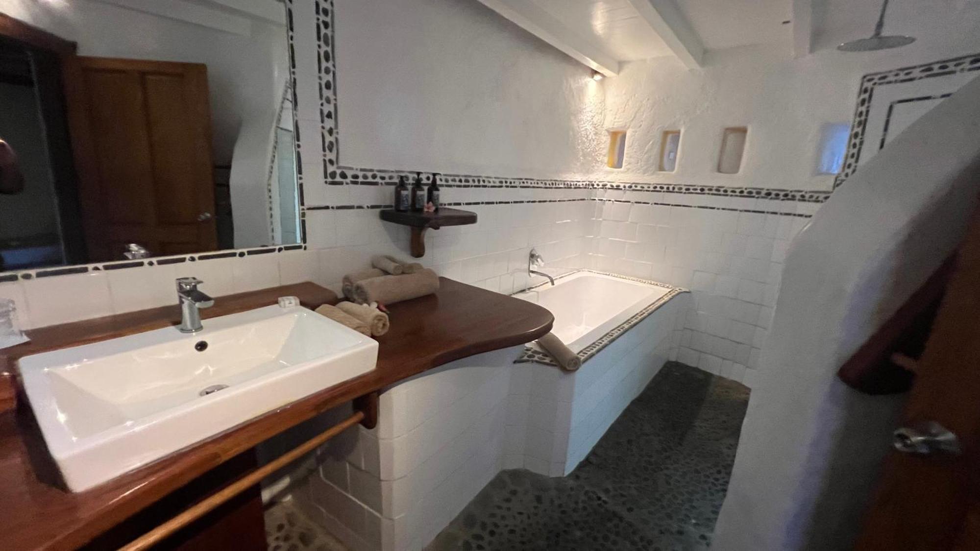 Iuiak Rockwater Resort מראה חיצוני תמונה
