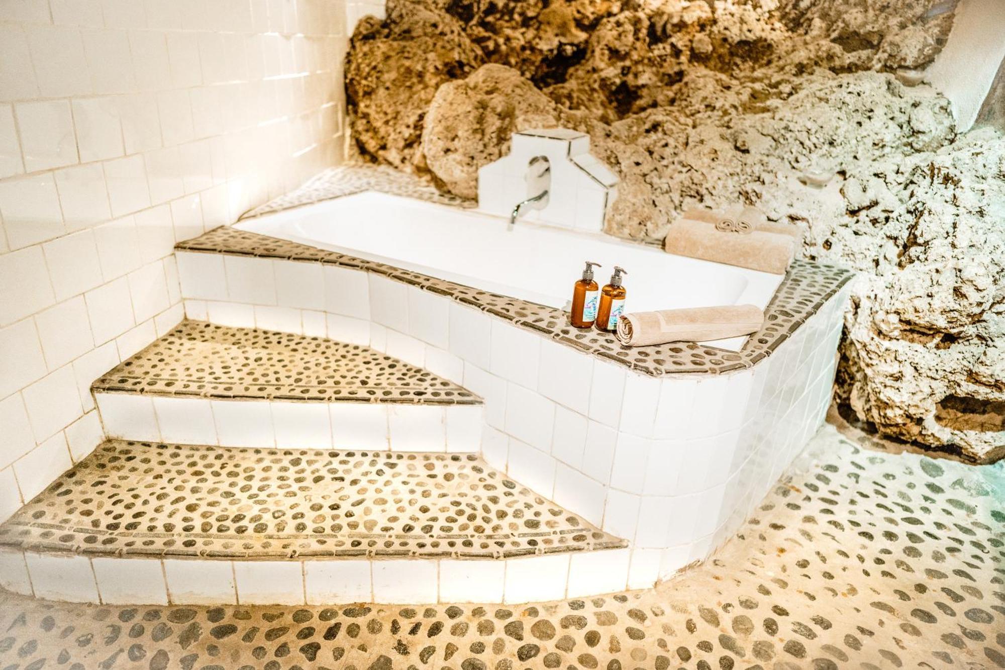 Iuiak Rockwater Resort מראה חיצוני תמונה